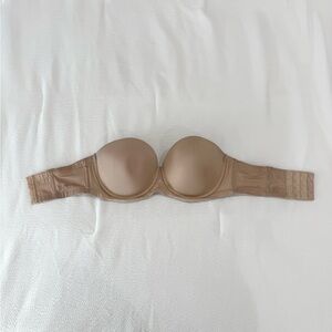 Strapless Tan/Nude Bra with underwire